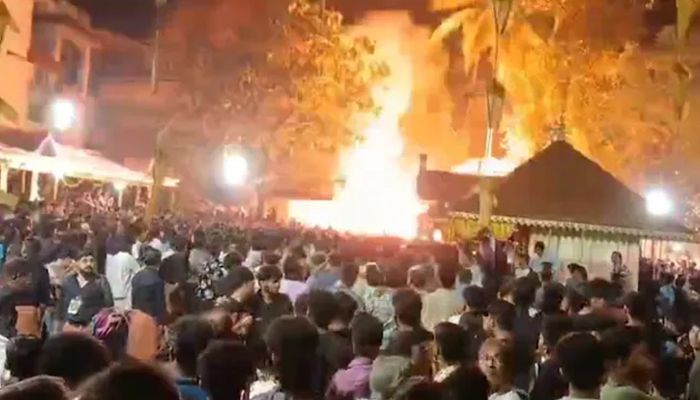 ভারতে মন্দির উৎসবে ভয়াবহ আতশবাজি দুর্ঘটনায় দেড় শতাধিক আহত