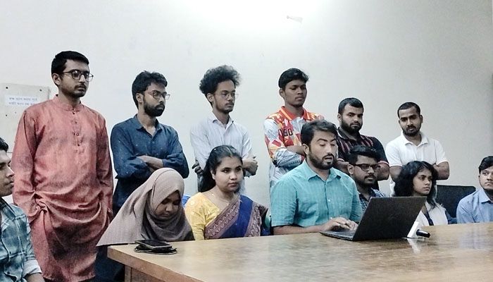 জাবিতে ১৭ সমন্বয়ক ও সহসমন্বয়কের পদত্যাগ 