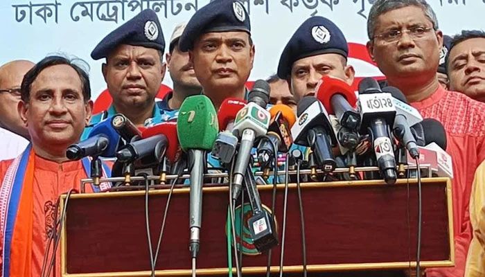 দুর্গাপূজাকে কেন্দ্র করে ঢাকায় কোনো থ্রেট নেই : ডিএমপি কমিশনার