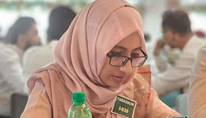 ম্যাজিস্ট্রেট ঊর্মির বিরুদ্ধে এবার সমন জারি