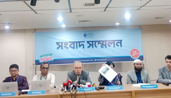সওজের উন্নয়ন প্রকল্পে ঘুষ ও দুর্নীতির হার ২৩-৪০ শতাংশ