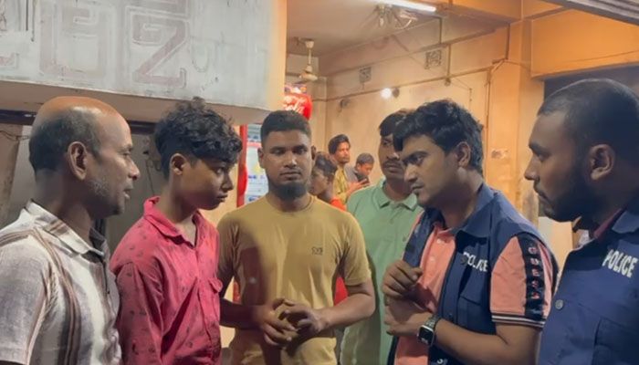 উদ্ধার কিশোর জিহাদ। প্রবা ফটো