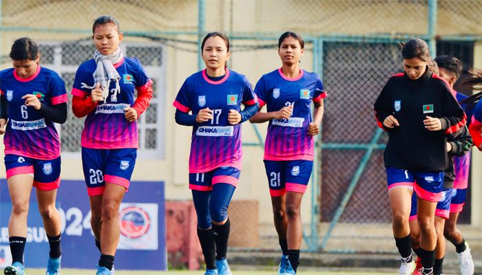 পাকিস্তানের গতি নিয়ে চিন্তিত নই, আমরাও কম না- ঋতুপর্ণা