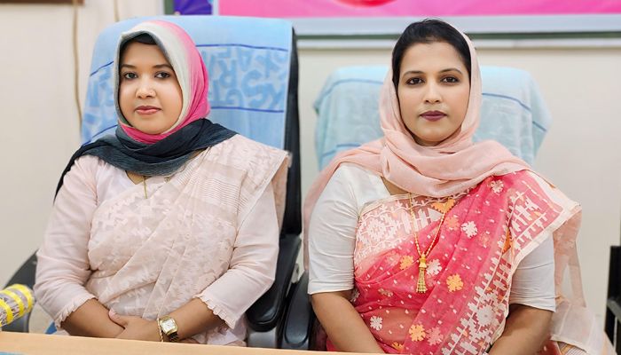 হাকিমপুর নারী উদ্যোক্তা ফোরামের সভাপতি মনি, সম্পাদক ডালিম
