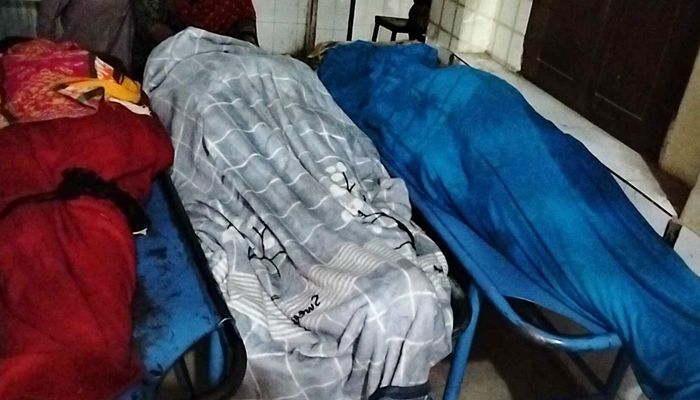 কুষ্টিয়ায় বিদ্যুৎস্পৃষ্টে একই পরিবারের ৩ জনের মৃত্যু