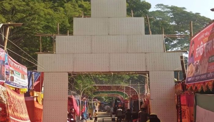 ঐতিহ্যবাহী কুন্ডুবাড়ির মেলা বন্ধের সিদ্ধান্ত থেকে সরে এলো প্রশাসন