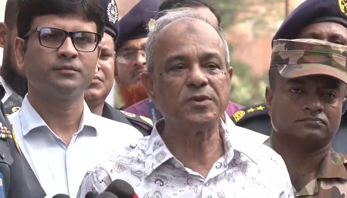 সাত কলেজের শিক্ষার্থীদের সোহরাওয়ার্দী উদ্যানে সমাবেশের অনুরোধ স্বরাষ্ট্র উপদেষ্টার