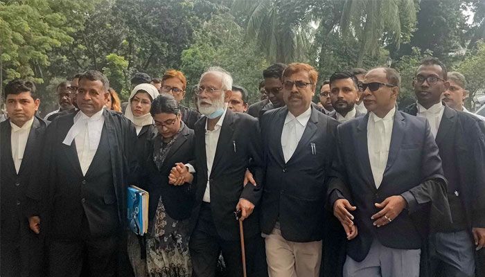 জেড আই খান পান্নার হাইকোর্টে আগাম জামিন
