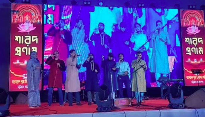 পূজামণ্ডপে ইসলামি সংগীত ‘ধর্মীয় অনুভূতিতে আঘাত’