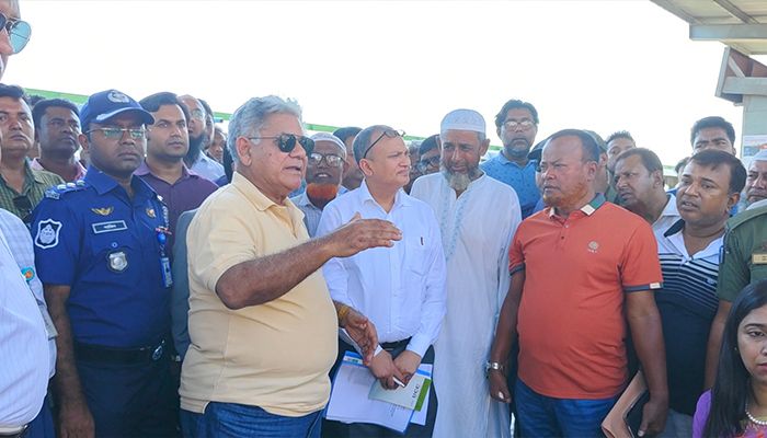 ভৈরবকে আন্তর্জাতিক নৌবন্দর হিসেবে গড়ে তোলা হবে : উপদেষ্টা সাখাওয়াত হোসেন 
