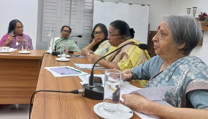 সংবিধানে সমানাধিকার প্রতিষ্ঠার তাগিদ  খুশী কবিরের 