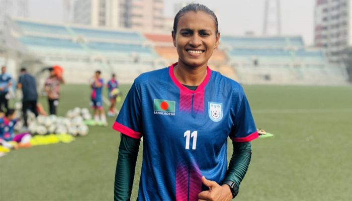 সাফজয়ী অধিনায়ক সাবিনা। সংগৃহীত ছবি