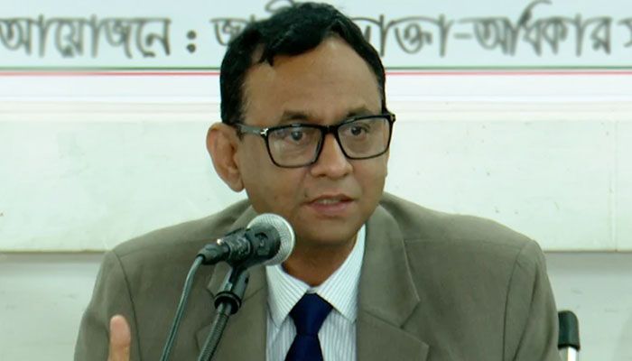 আগামী মার্চের আগে শ্রম আইন সংশোধন করা হবে : শ্রম  সচিব