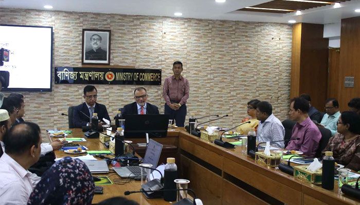 জীবনযাত্রাকে সহজ করার অঙ্গীকার নতুন বাণিজ্য উপদেষ্টার