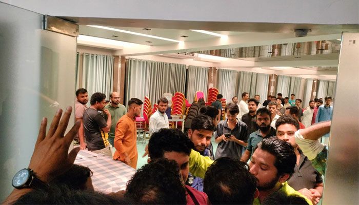 কক্সবাজারে ‘বাইসস’-এর সভা থেকে ১৯ ইউপি সদস্য আটক
