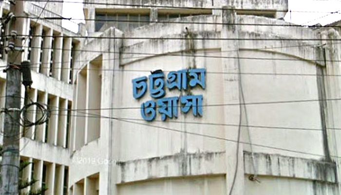 পানি চুরির টাকায় পকেট ভারী