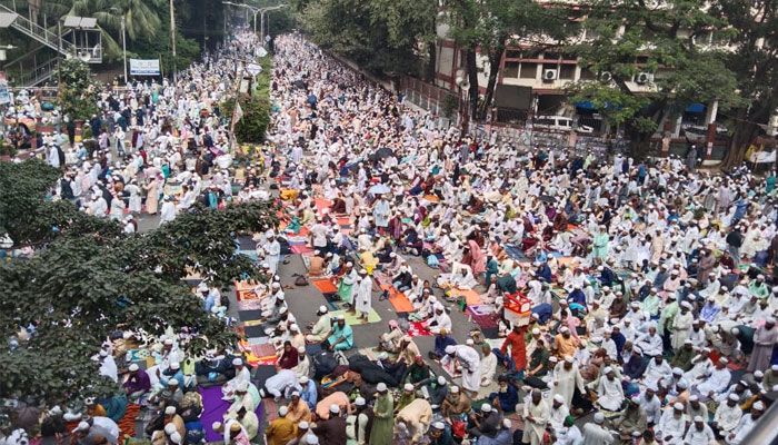কাকরাইলে সাদপন্থিদের বড় জমায়েত, সোহরাওয়ার্দীতে মহাসমাবেশের ডাক 