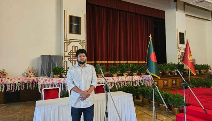 বঙ্গভবন থেকে সরানো হলো বঙ্গবন্ধুর ছবি