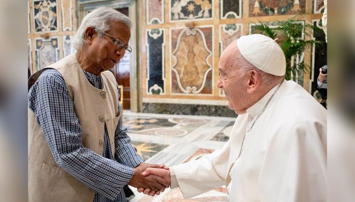 রোমে ‘পোপ ফ্রান্সিস ইউনূস ত্রি-জিরো ক্লাব’ উদ্বোধন