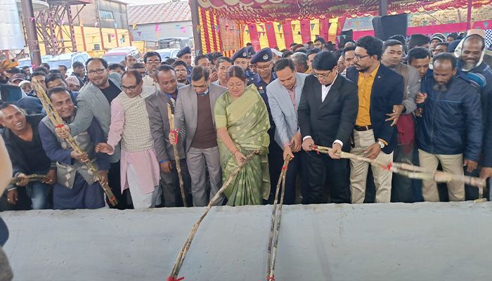 লোকসানের বোঝা নিয়েই আখ মাড়াই মৌসুম শুরু