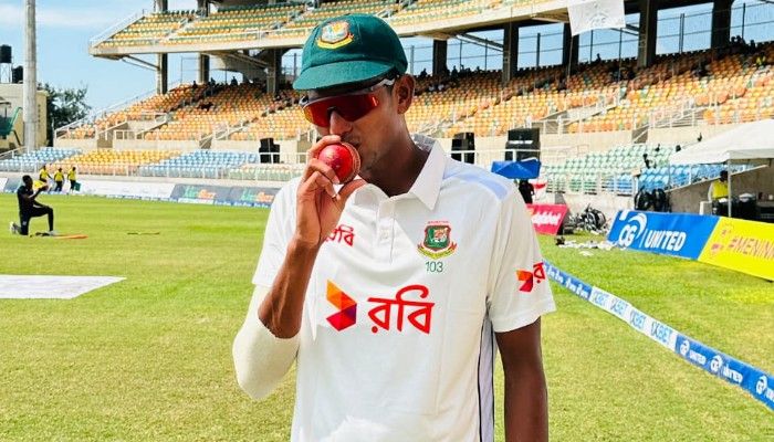 তৃতীয় দিন শেষে চালকের আসনে বাংলাদেশ
