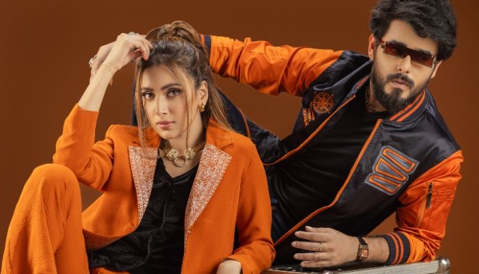 মডেল : সিয়াম ও মিম; পোশাক ও ছবি : সেইলর