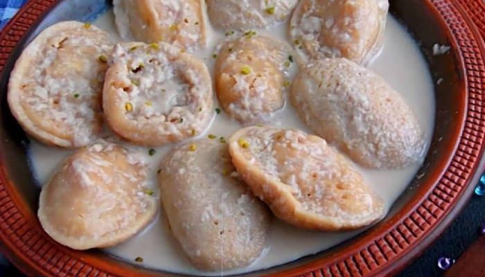 স্বাদে ও পুষ্টিতে পিঠা
