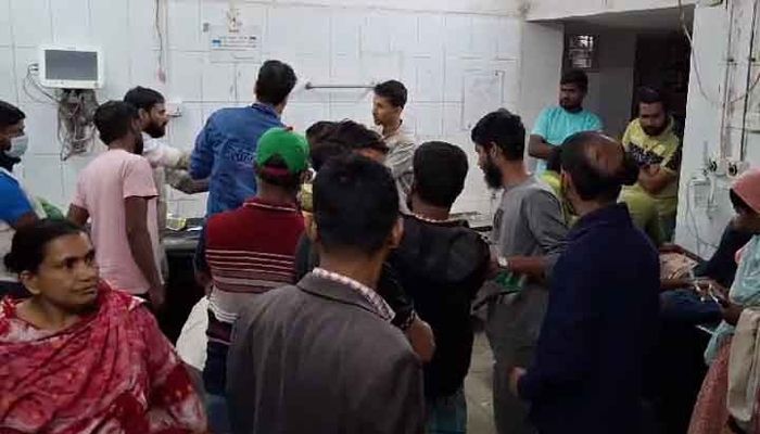 বিএনপির দুই গ্রুপের সংঘর্ষে আহত ২০