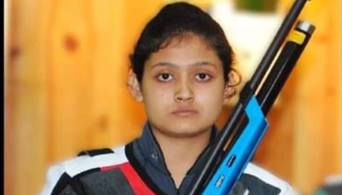 স্বর্ণজয়ী শুটার সাদিয়া মারা গেছেন