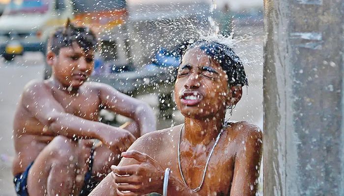 পার হলো  উষ্ণতম বছর