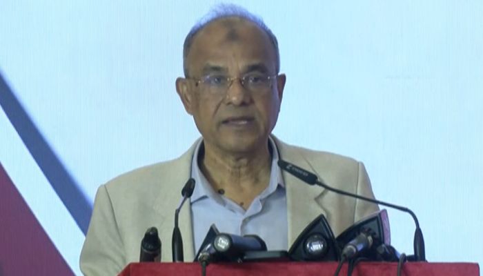 বিডিআর বিদ্রোহের ঘটনায় তদন্ত কমিশন গঠন হয়েছে : স্বরাষ্ট্র উপদেষ্টা