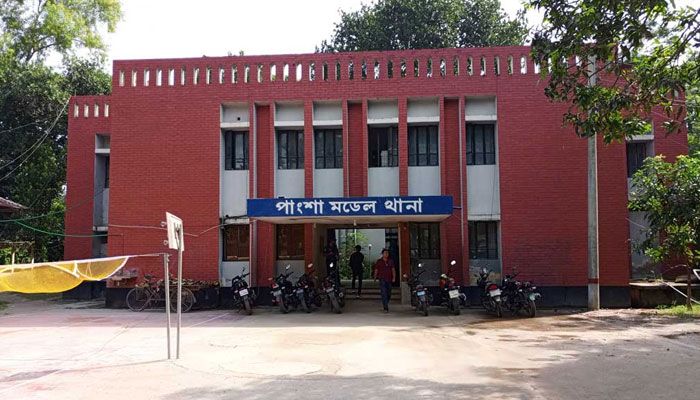 রাজবাড়ীতে ‘ফাঁকা গুলি ছুড়ে’ পালিয়ে গেল আসামি