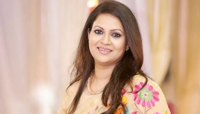 ব্যবসায় নামলেন রিচি সোলায়মান