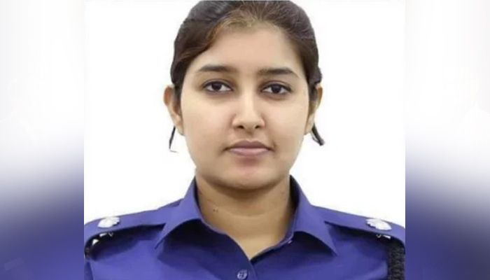 এডিসি সানজিদা সাময়িক বরখাস্ত