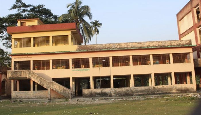 ৭৬টি প্রাথমিক চলছে ভারপ্রাপ্ত প্রধান শিক্ষক দিয়ে