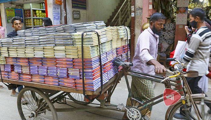 অমর একুশে গ্রন্থমেলার প্রস্তুতি