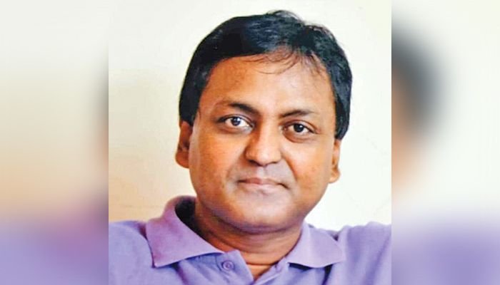 মেলাকেন্দ্রিক বই প্রকাশ অপেশাদারসুলভ কর্মকাণ্ড
