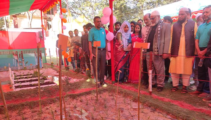 তিন দিনব্যাপী কৃষি প্রযুক্তি মেলা শুরু