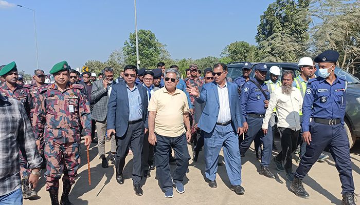 দেশের লাভ-ক্ষতি নিরূপণে কমিটি করা হবে : উপদেষ্টা শাখাওয়াত হোসেন