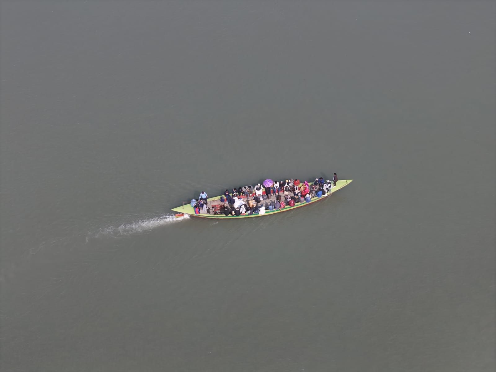 যমুনা নদীতে নাব্য সংকটে দুর্ভোগ