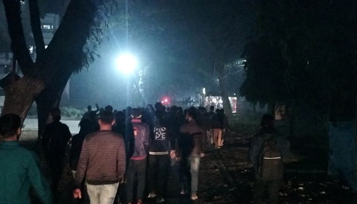 পদবঞ্চিতদের ধাওয়া খেলেন জাবি ছাত্রদলের সদস্য সচিব
