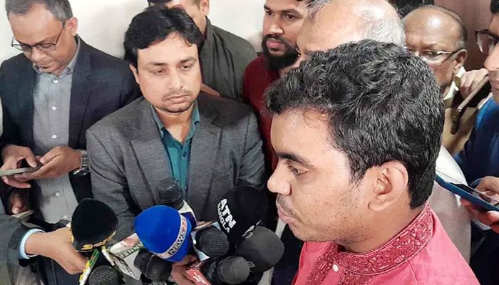 ৭ কলেজ শিক্ষার্থীদের বাস বন্ধ ও থানা ঘেরাও কর্মসূচি প্রত্যাহার