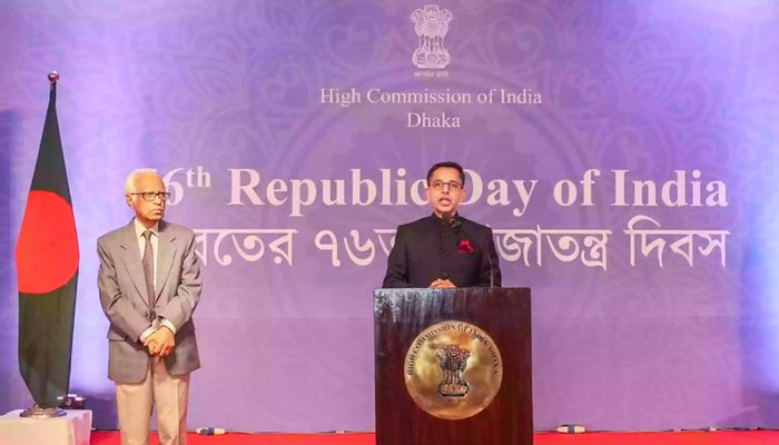 ঢাকা-দিল্লি সম্পর্ক পারস্পরিক স্বার্থে এগিয়ে যাবে: প্রণয় ভার্মা