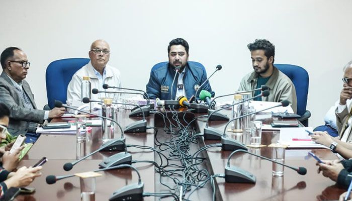 আগামী মাসে প্রতিষ্ঠিত হবে জুলাই গণঅভ্যুত্থান অধিদপ্তর : নাহিদ ইসলাম
