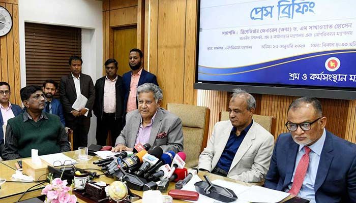 অস্তিত্বহীন ১৬ প্রতিষ্ঠানের নামে বেক্সিমকোর ঋণ ১২ হাজার কোটি টাকা : সাখাওয়াত