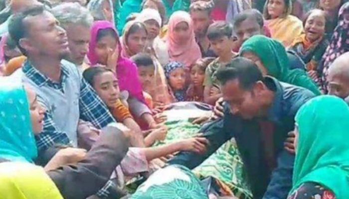 ছেলের জামিন হয়নি শুনে মায়ের মৃত্যু