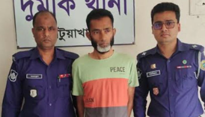 পবিপ্রবিতে বহিরাগতদের সংঘর্ষের মামলায় বিএনপি নেতা গ্রেপ্তার