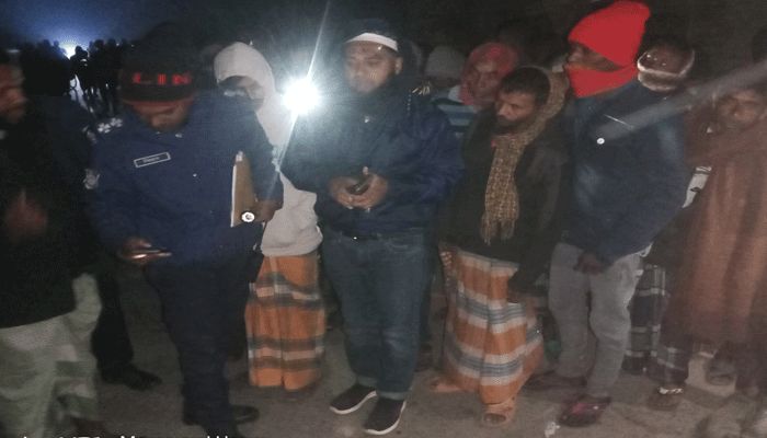 চুয়াডাঙ্গায় ট্রাক্টরচাপায় দুই মোটরসাইকেল আরোহী নিহত