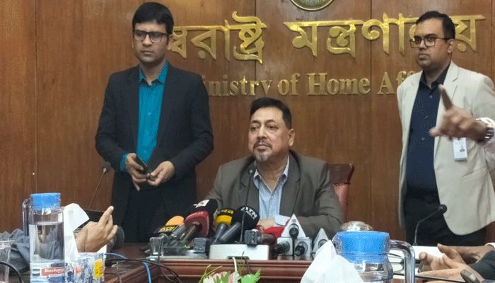 ‘দেশকে অস্থিতিশীলের চেষ্টা করলেই গ্রেপ্তার’
