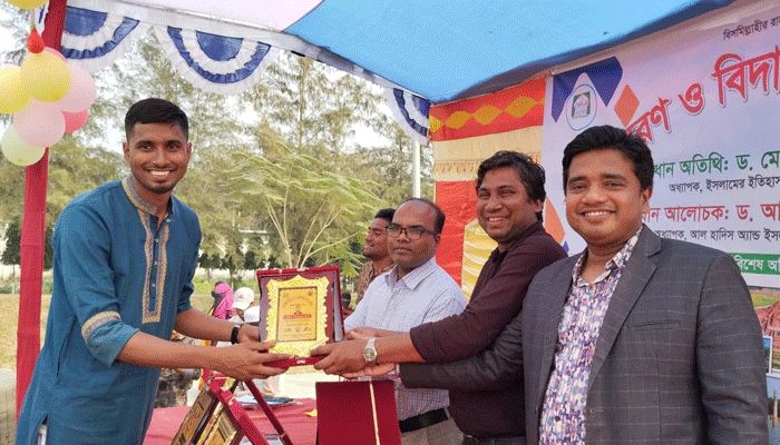 ইবির নওগাঁ জেলা ছাত্রকল্যাণ সমিতির বরণ-বিদায়